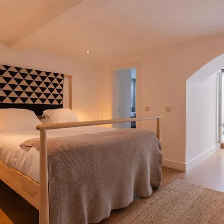 1bdr With Terrace In Alfama Centre By Lovelystay Daire *