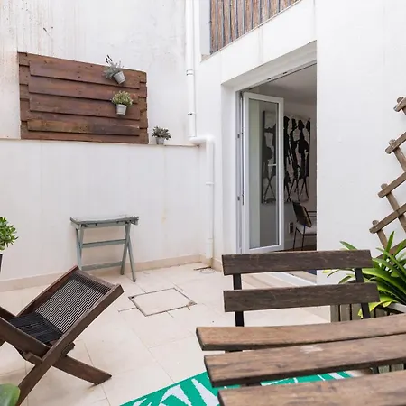 1bdr With Terrace In Alfama Centre By Lovelystay * Лісабон