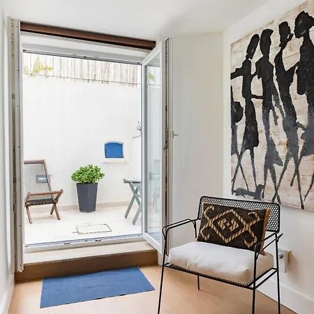Apartamento 1bdr With Terrace In Alfama Centre By Lovelystay