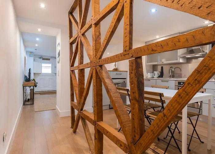 1bdr With Terrace In Alfama Centre By Lovelystay شقة Lisboa