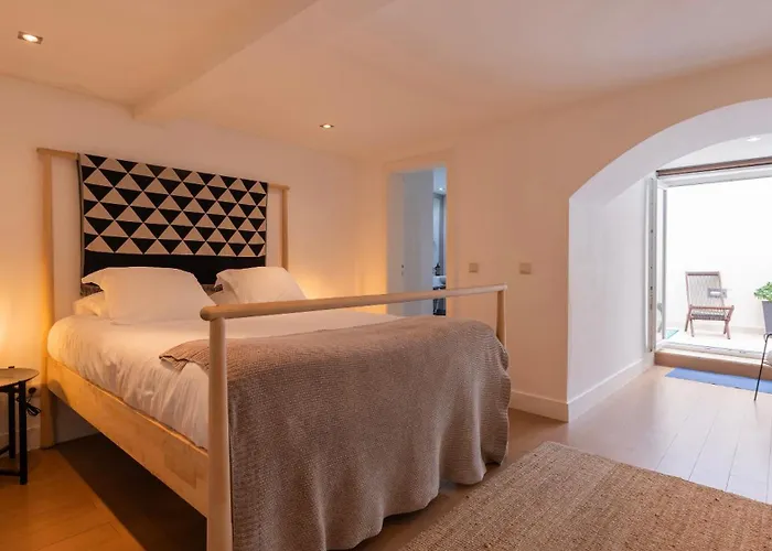 1bdr With Terrace In Alfama Centre By Lovelystay شقة *